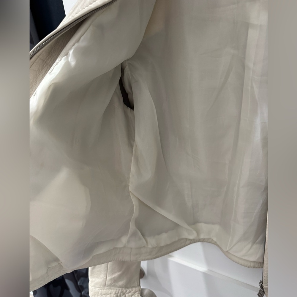 Vera Pelle Cream Leather Jacket - Picture 7 of 11